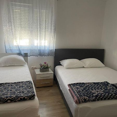 Apartmani Zuti Neum Exteriér fotografie