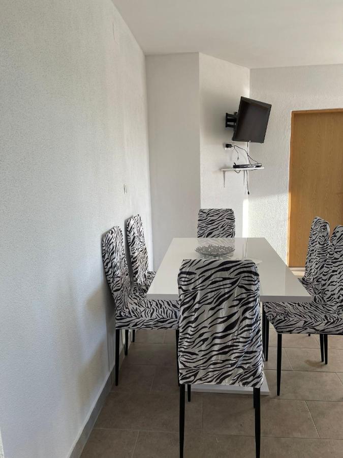 Apartmani Zuti Neum Exteriér fotografie